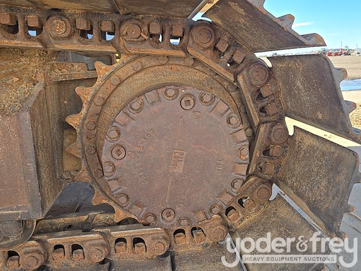 2008-komatsu-pc200-lc-8-image-12