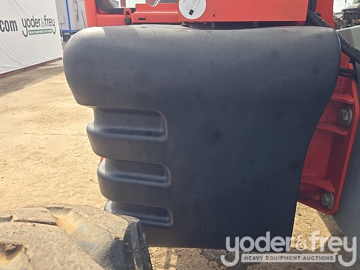 2017-skyjack-sj843th-image-70