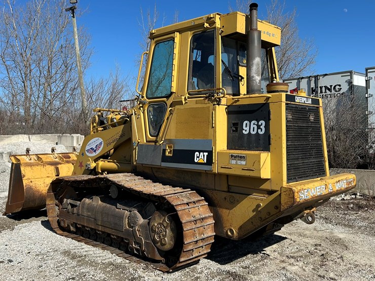 caterpillar-963-image-3