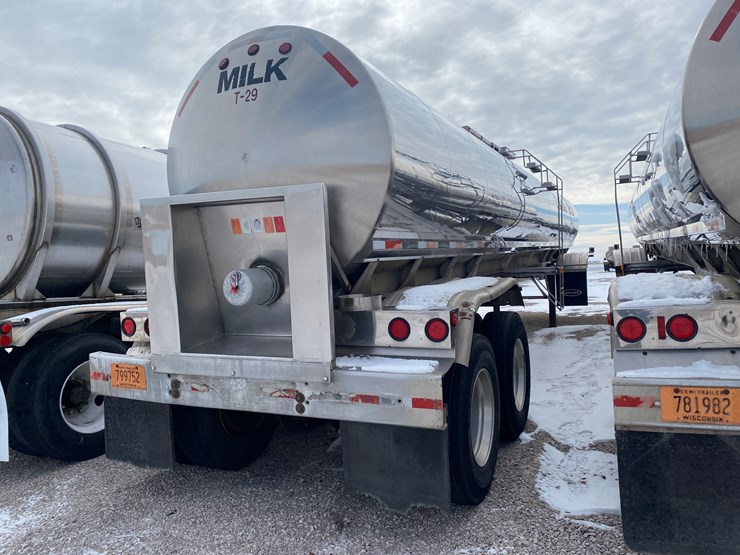 1989-walker-tanker-image-10