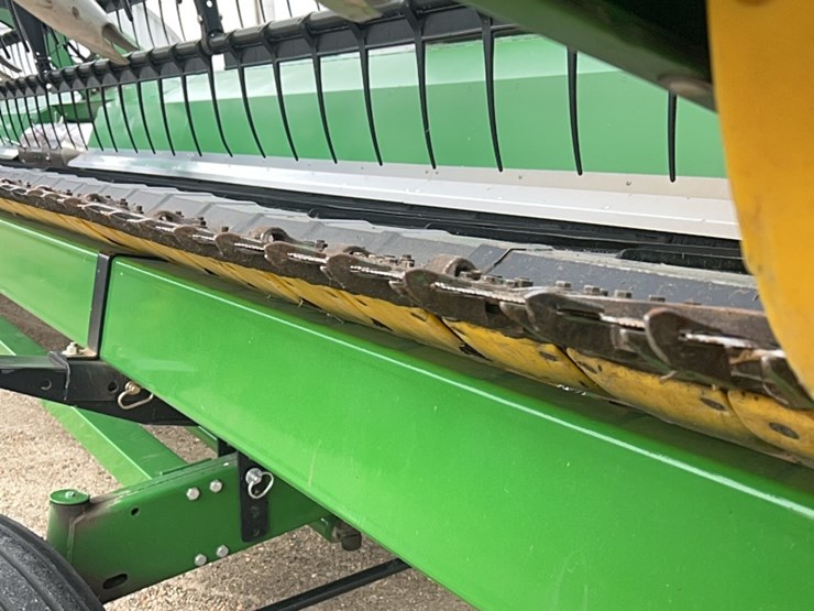 2013-john-deere-640-image-18