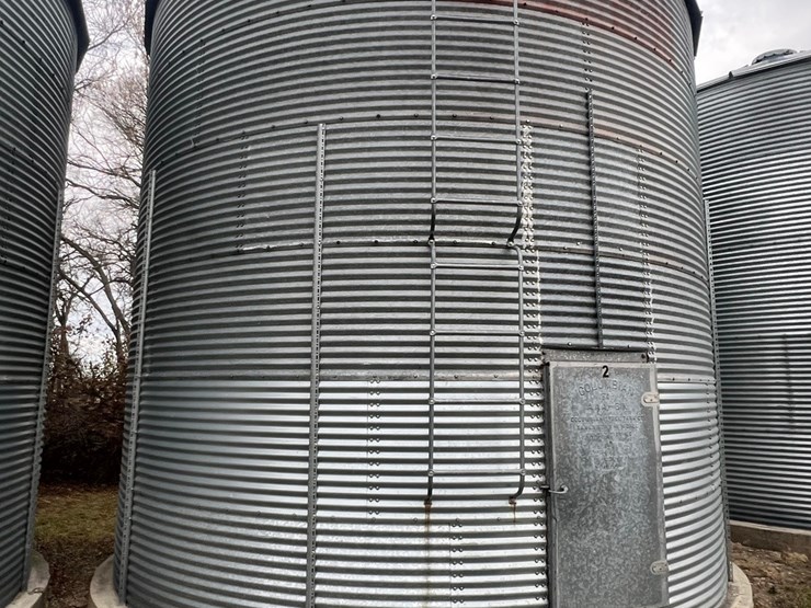 lot-24.-3,250-bu.-columbian-grain-bin-to-be-moved-(bin-2)-image-2