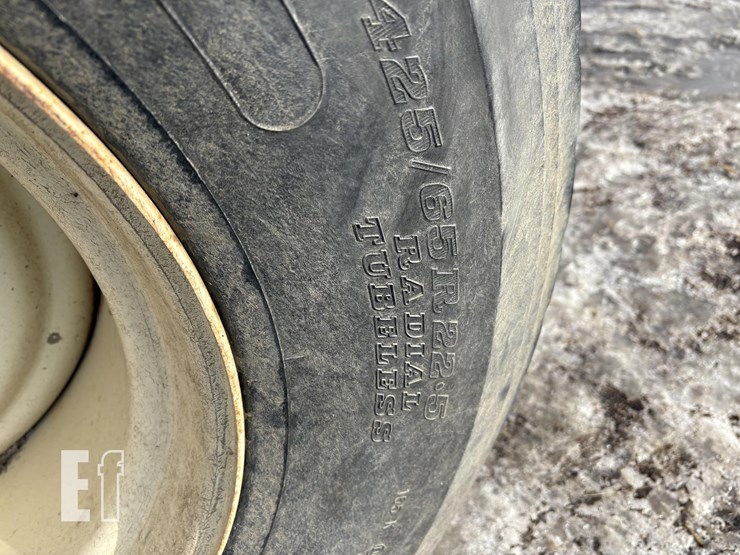 2016-meyer-x1704-image-5