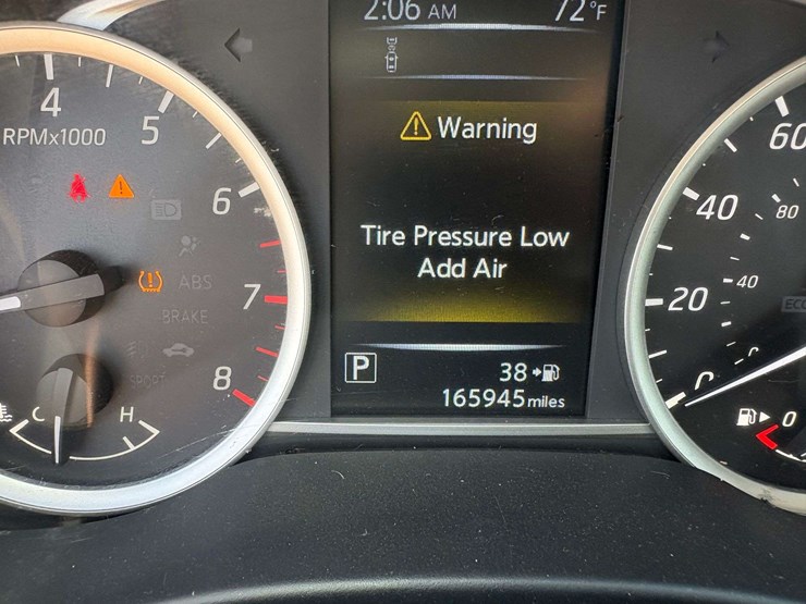 2018-nissan-sentra-4-door-sedan-(165,945-miles)-image-27