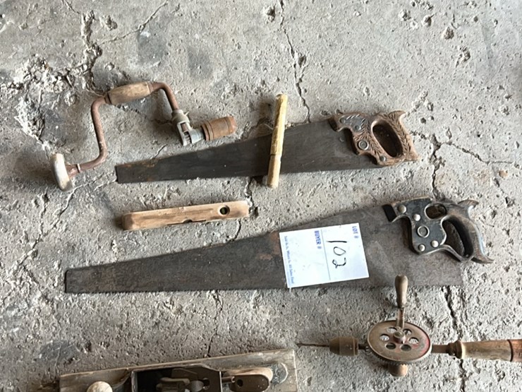 miscellaneous-antique-items,-old-saws,-see-photos-image-8