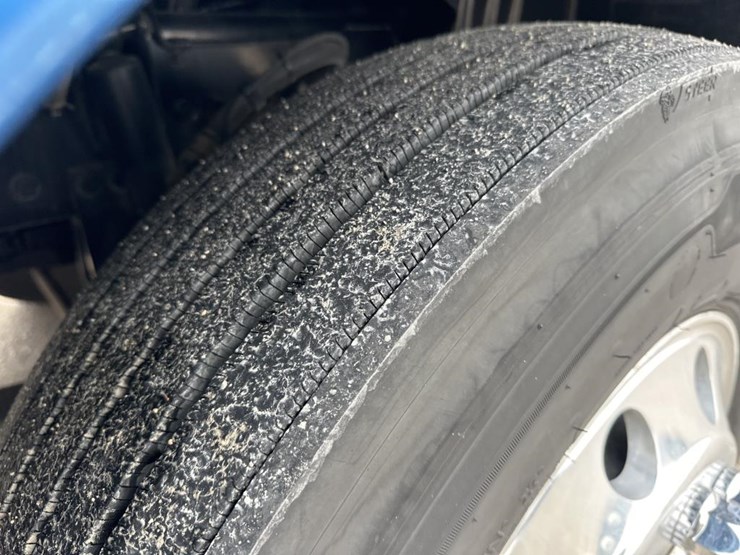 2020-kenworth-t680-image-63