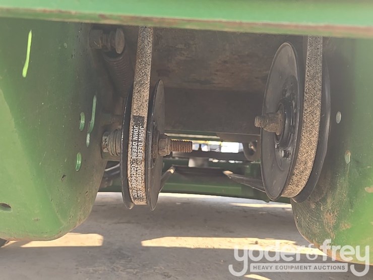 john-deere-72-image-34