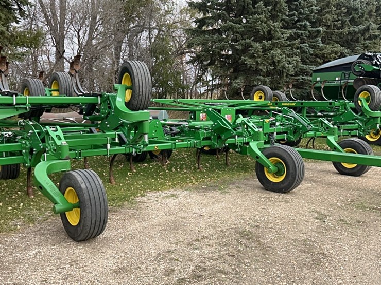 2022-john-deere-52-image-163