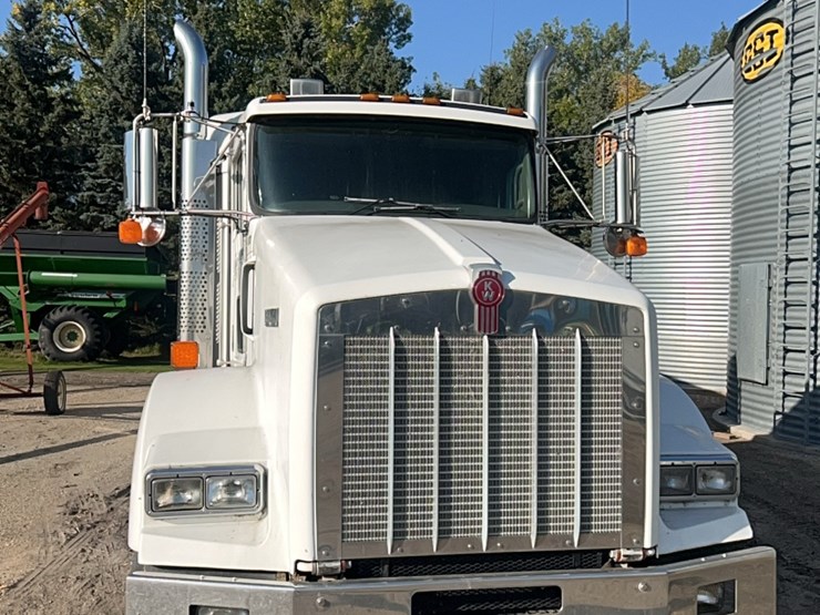 2007-kenworth-t800-image-9