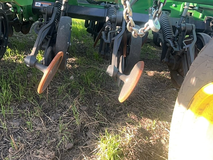 2018-john-deere-1910-image-158