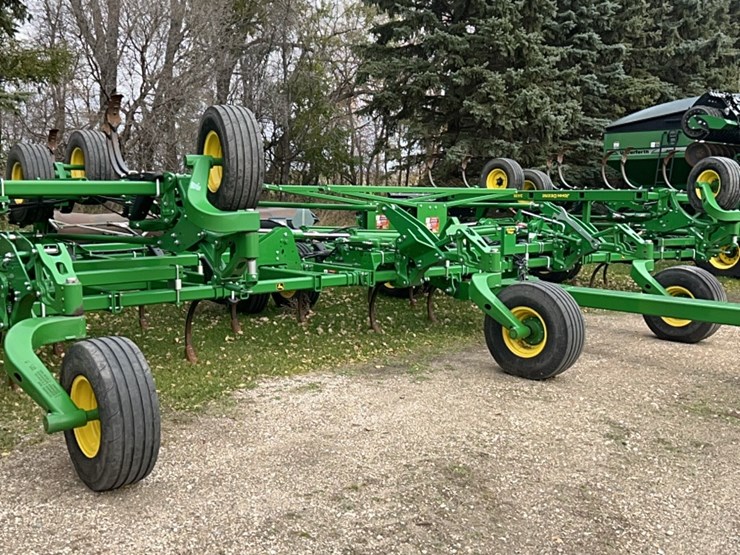 2022-john-deere-52-image-162