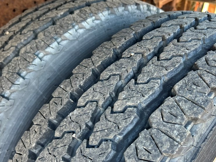 2005-ford-f550-image-80