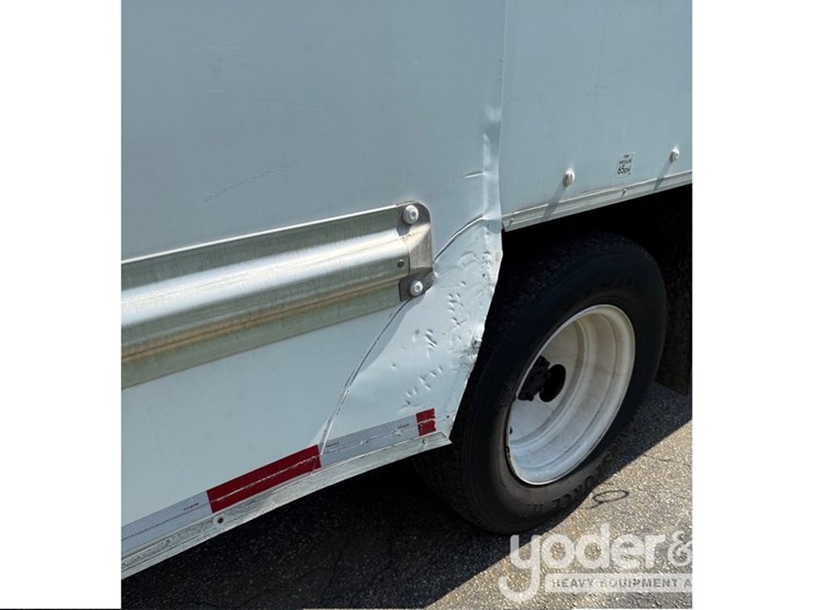 2017-ford-e350-image-5