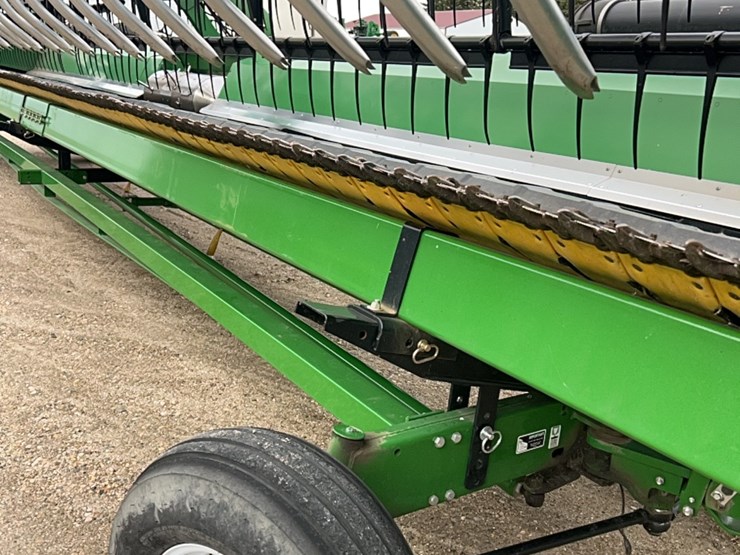 2013-john-deere-640-image-23