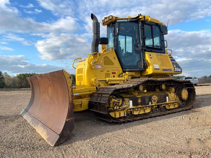 2022-komatsu-d51pxi-image-1