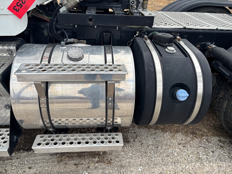 kenworth-t800-image-42