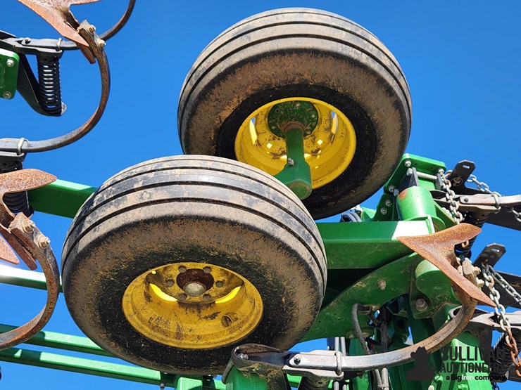 2018-john-deere-2018-image-13