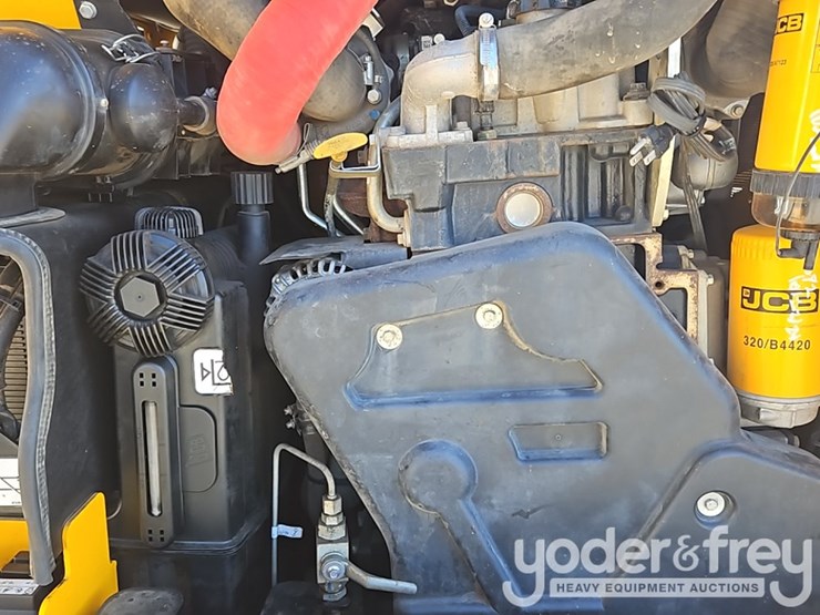 2022-jcb-270t-image-21