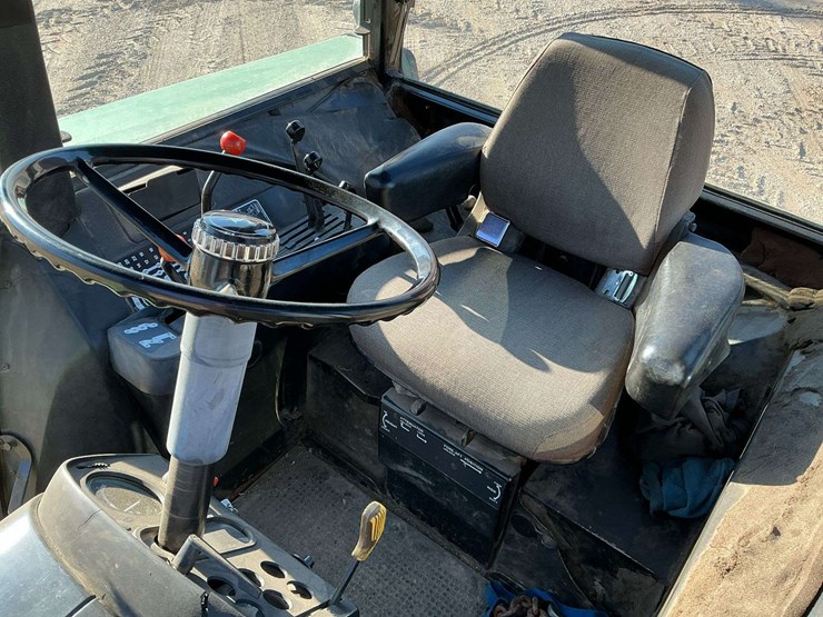 1980-john-deere-4440-image-14