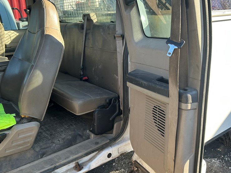 2008-ford-f350-image-55