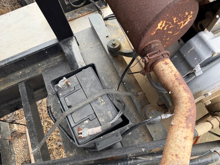 #40962-•-2013-magnolia-/-adams-t/a-fertilizer-tender-trailer-image-66