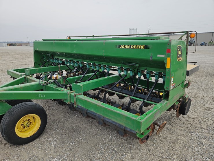1994-john-deere-750-image-3