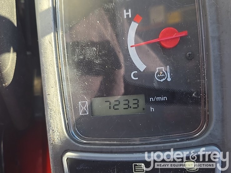 2022-kubota-u25-image-82