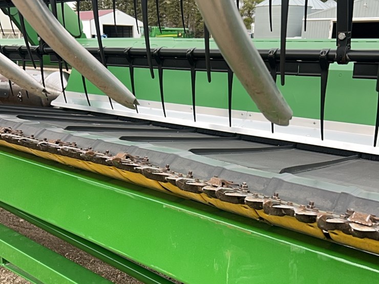 2013-john-deere-640-image-29