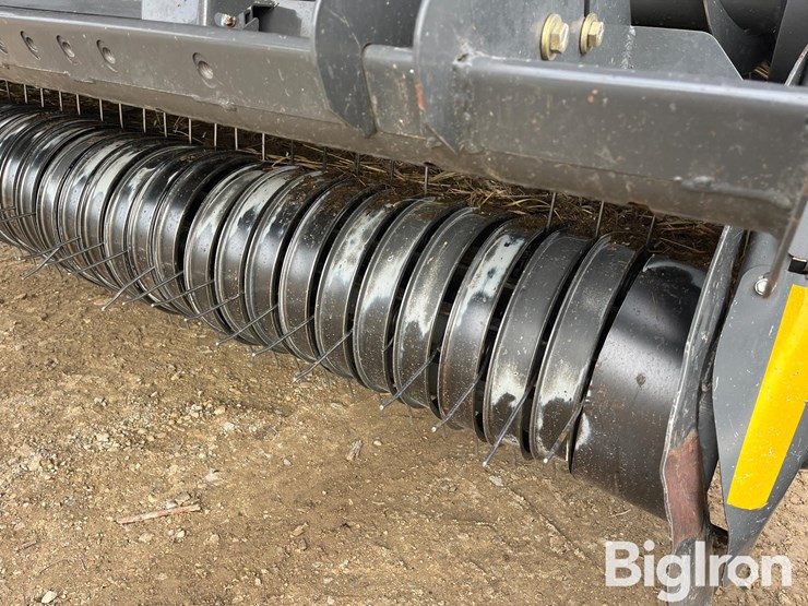 2013-massey-ferguson-2150-image-19