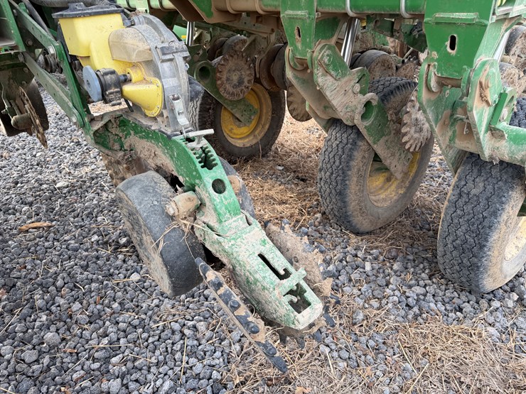 john-deere-1790-image-49