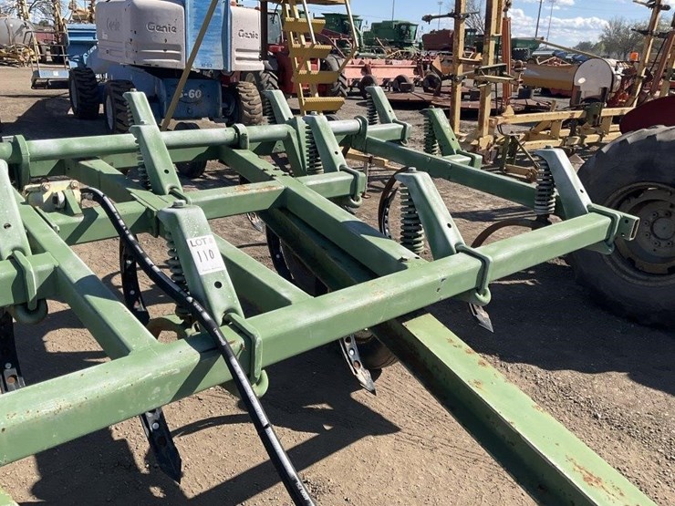 john-deere-1610-image-10