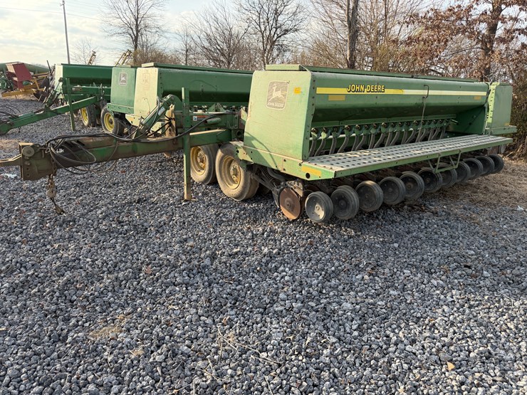 john-deere-35-image-1