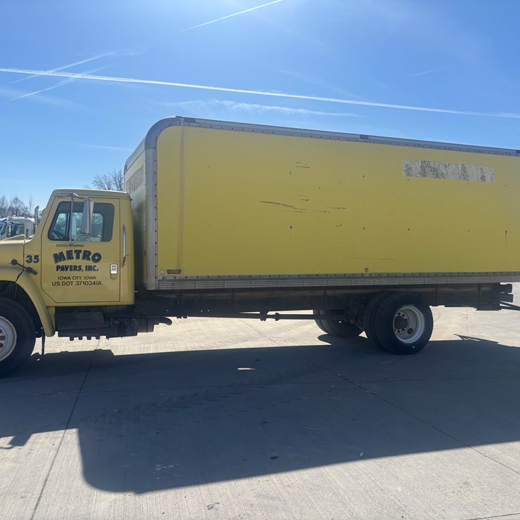 1985 INTERNATIONAL 9