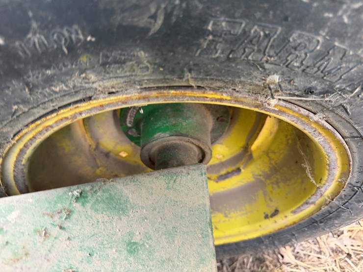 john-deere-455-image-8