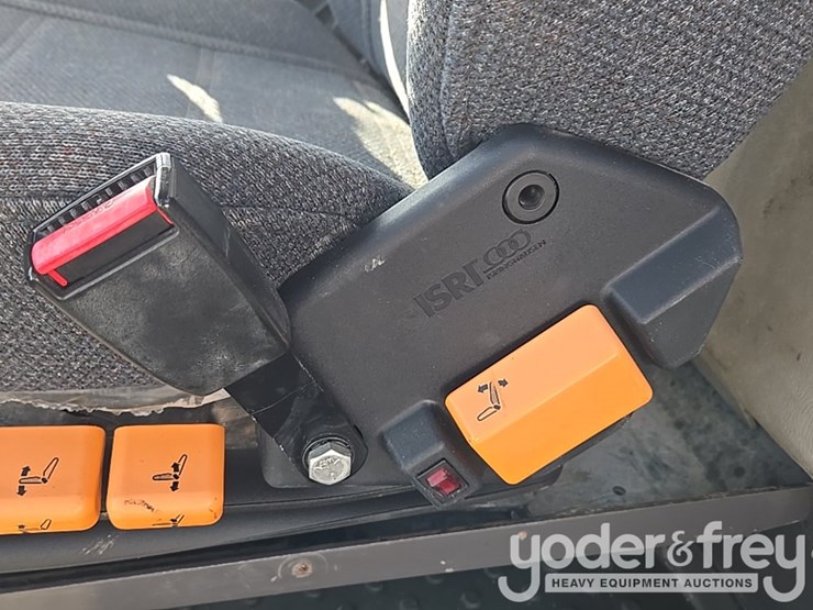 2014-volvo-l150h-image-85