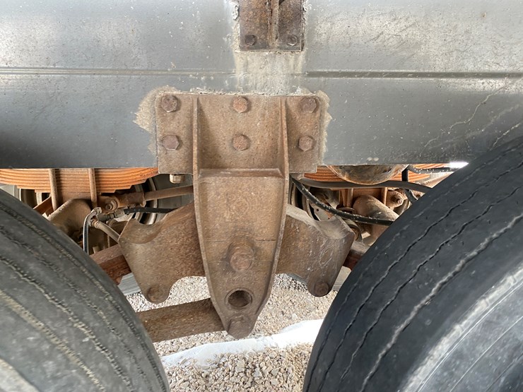 1989-walker-tanker-image-25