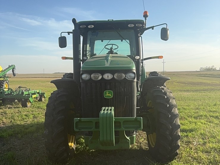 2010-john-deere-2010-image-2