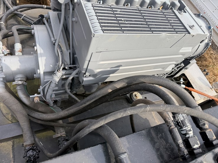 #40961-•-2011-magnolia-/-adams-t/a-fertilizer-tender-trailer-image-71