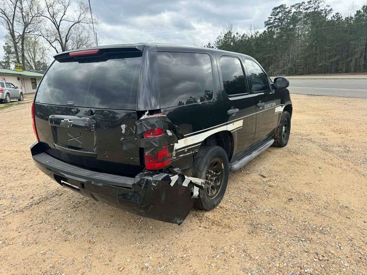 2009-chevrolet-tahoe-image-4