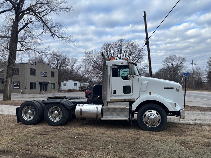 kenworth-t800-image-5