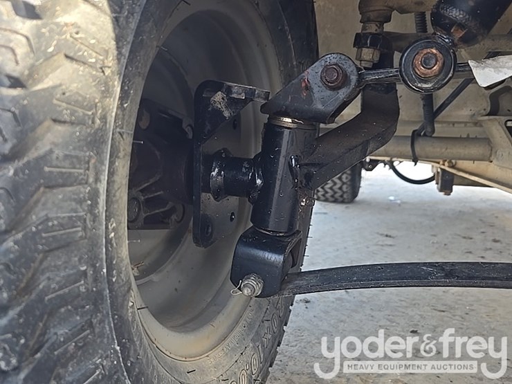 2018-club-car-carryall-300-image-18