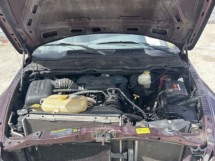 2004-dodge-ram-1500-image-9