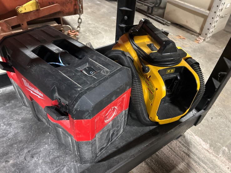 #5450-•-misc.-milwaukee-tools-w/-rolling-cart-image-4