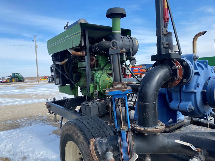 #625-•-john-deere-powered-booster-pump-trailer-(chilton,-wi)-image-11