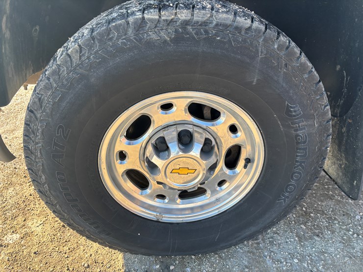 2005-chevrolet-2500-image-64