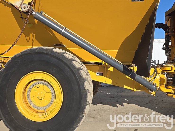 2021-deere-460e-image-25