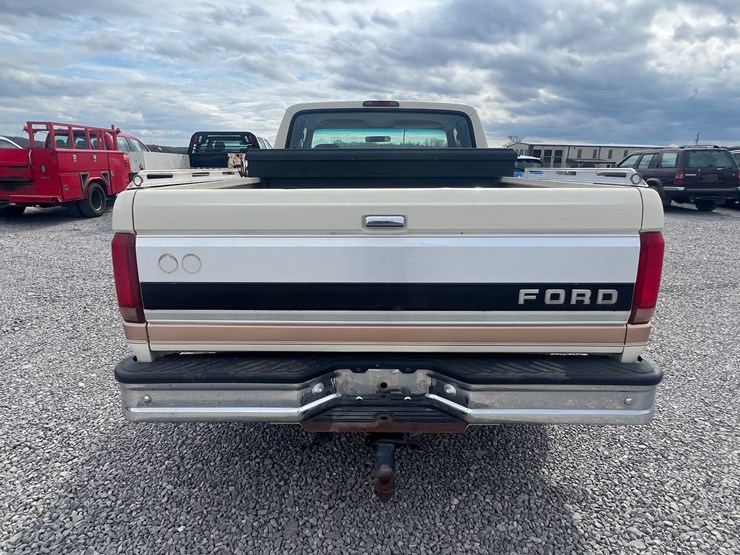 1994-ford-f150-xlt-image-12