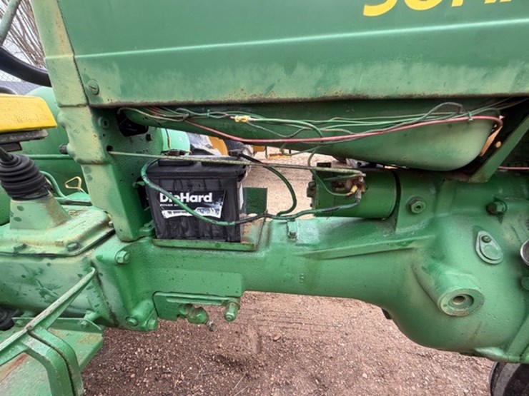 john-deere-40-image-30