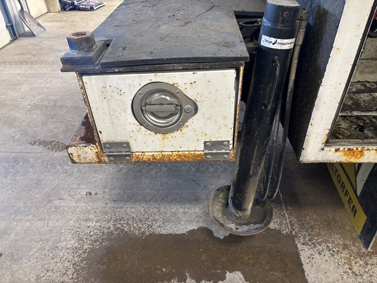 1987-peterbilt-379-image-62