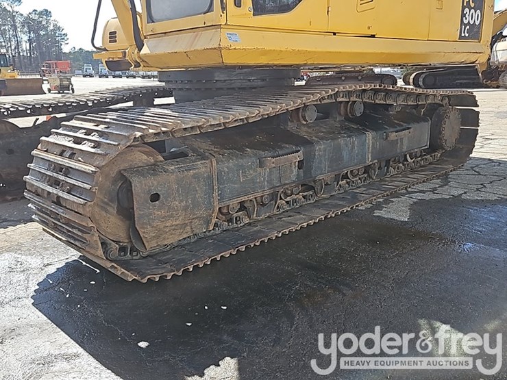 2007-komatsu-pc300-lc-image-17